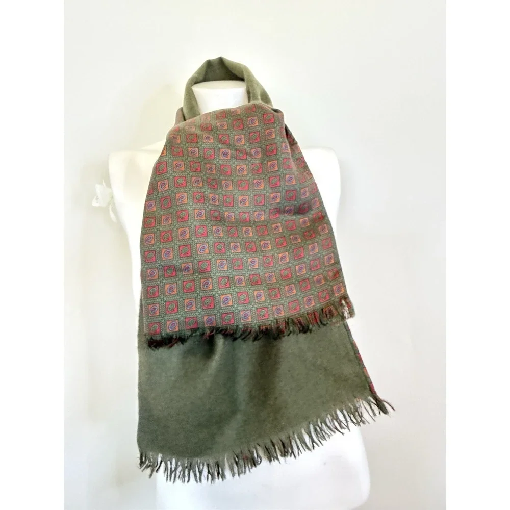 Vtg Scarf Two Sided Reversible Silk Wool Green Paisley Fringe Unisex 50